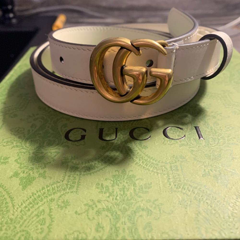 Gucci Cream Belt. Size L